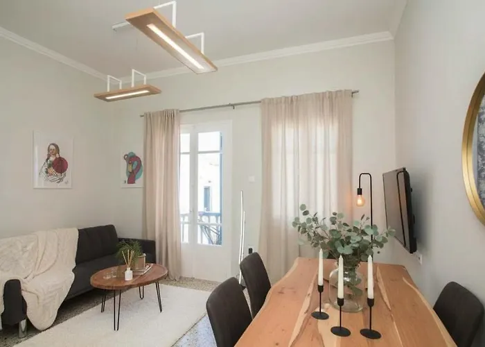 Stylish Maisonette With Beautiful Terrace *